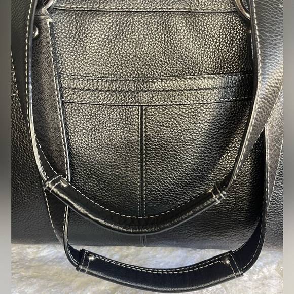 Coach Black Leather Shoulder Bag - Picture 6 of 15